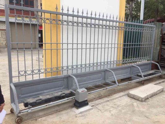 động cơ êm và mượt