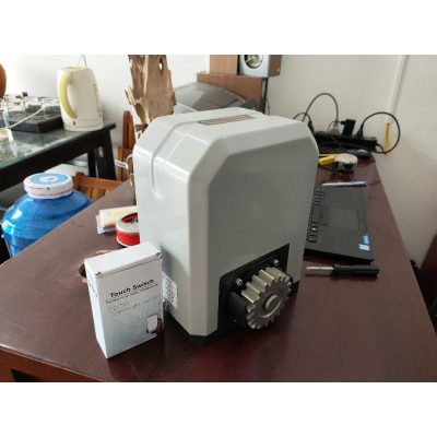 Cung cấp motor cổng lùa YH hàng chính hãng Điểm bán motor chính hãng