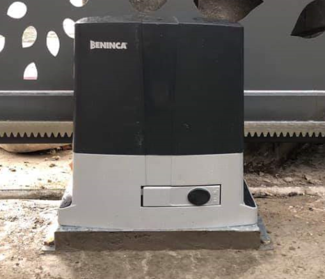 Cổng lùa tự động thương hiệu Beninca nhập khẩu từ Ý Cổng lùa Beninca từ Ý