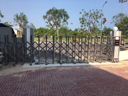 Cách Lắp Đặt Cổng Xếp Tự Động Đúng Kỹ Thuật Từ A–Z