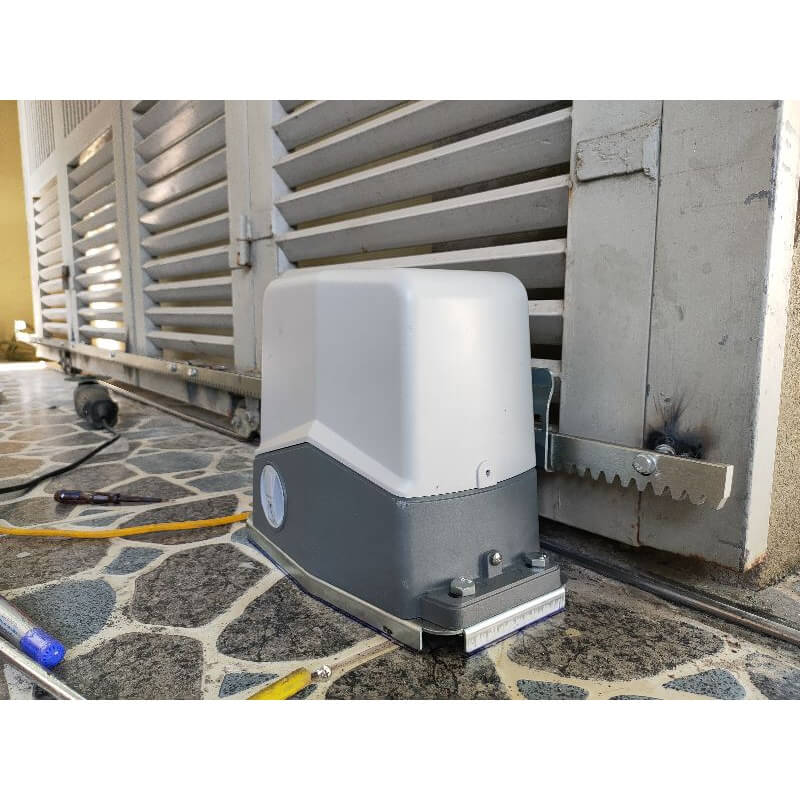 Phụ kiện trong một bộ sản phẩm Báo giá motor cổng lùa Life 600