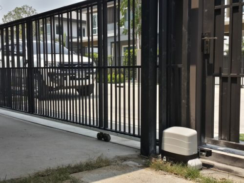 Cổng lùa tự động giá rẻ