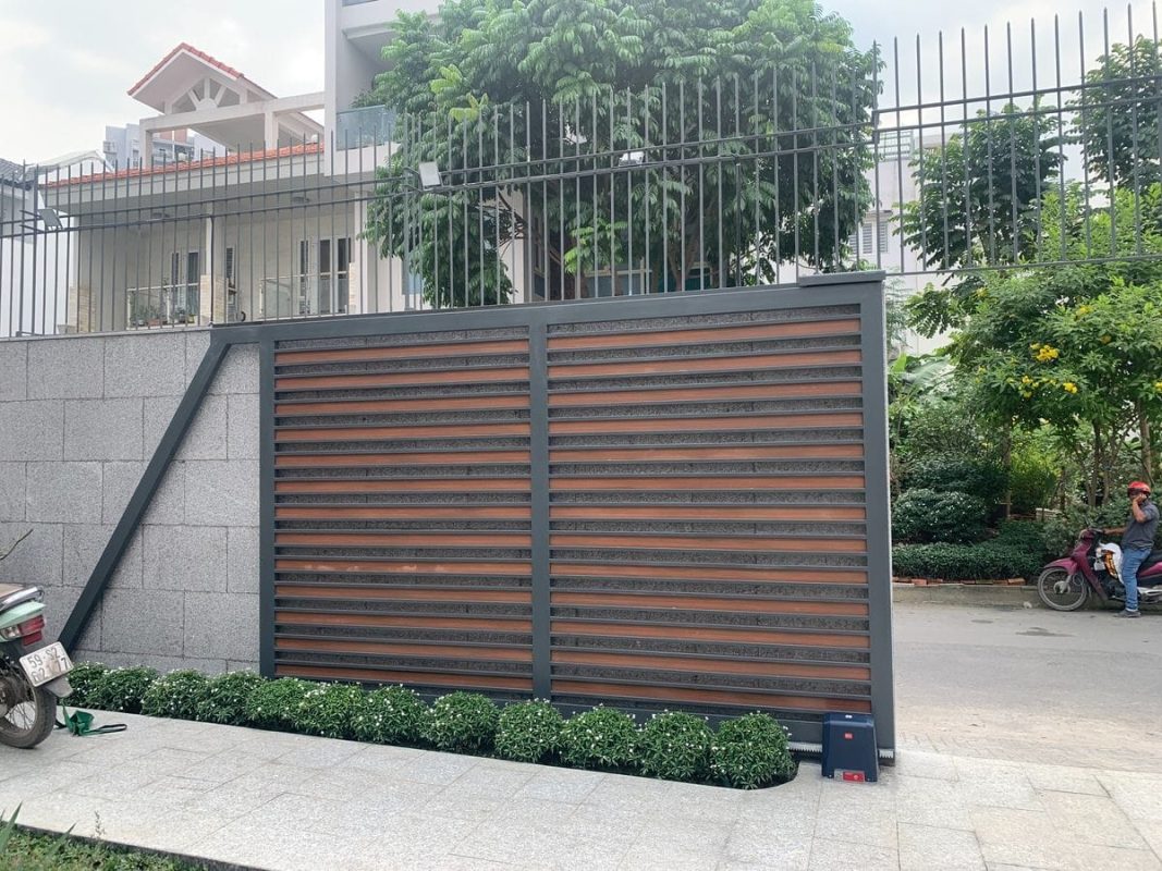 cổng lùa tự động 3