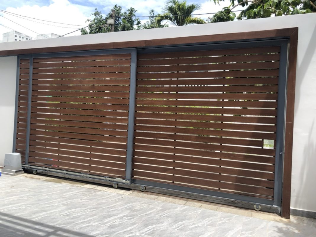 Động cơ cổng lùa tự động