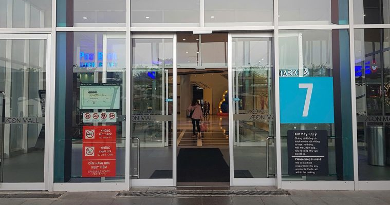 cửa tự động lắp đặt tại trung tâm hiện đại cửa tự động lắp đặt tại trung tâm hiện đại